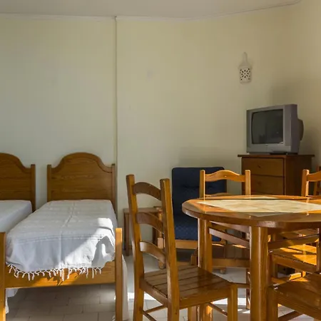 Akisol Armacao Pera Luminary Appartement